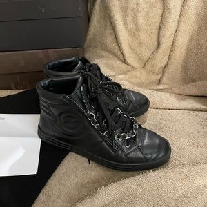 Authentic Chanel sneakers size 37.5